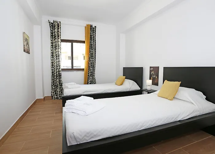 B66 - Quinta Amparo Appartement *