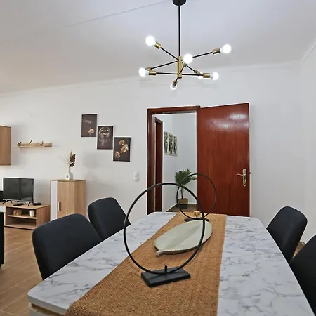 B66 - Quinta Amparo ポルティマン