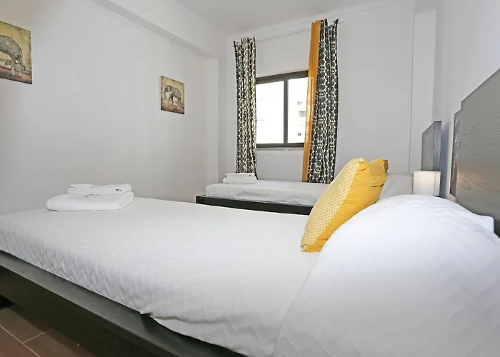 B66 - Quinta Amparo *