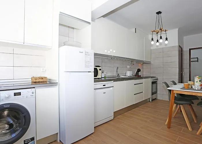 B66 - Quinta Amparo Apartment Portimão